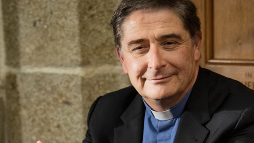 The Dean of Jersey visits St Columba's